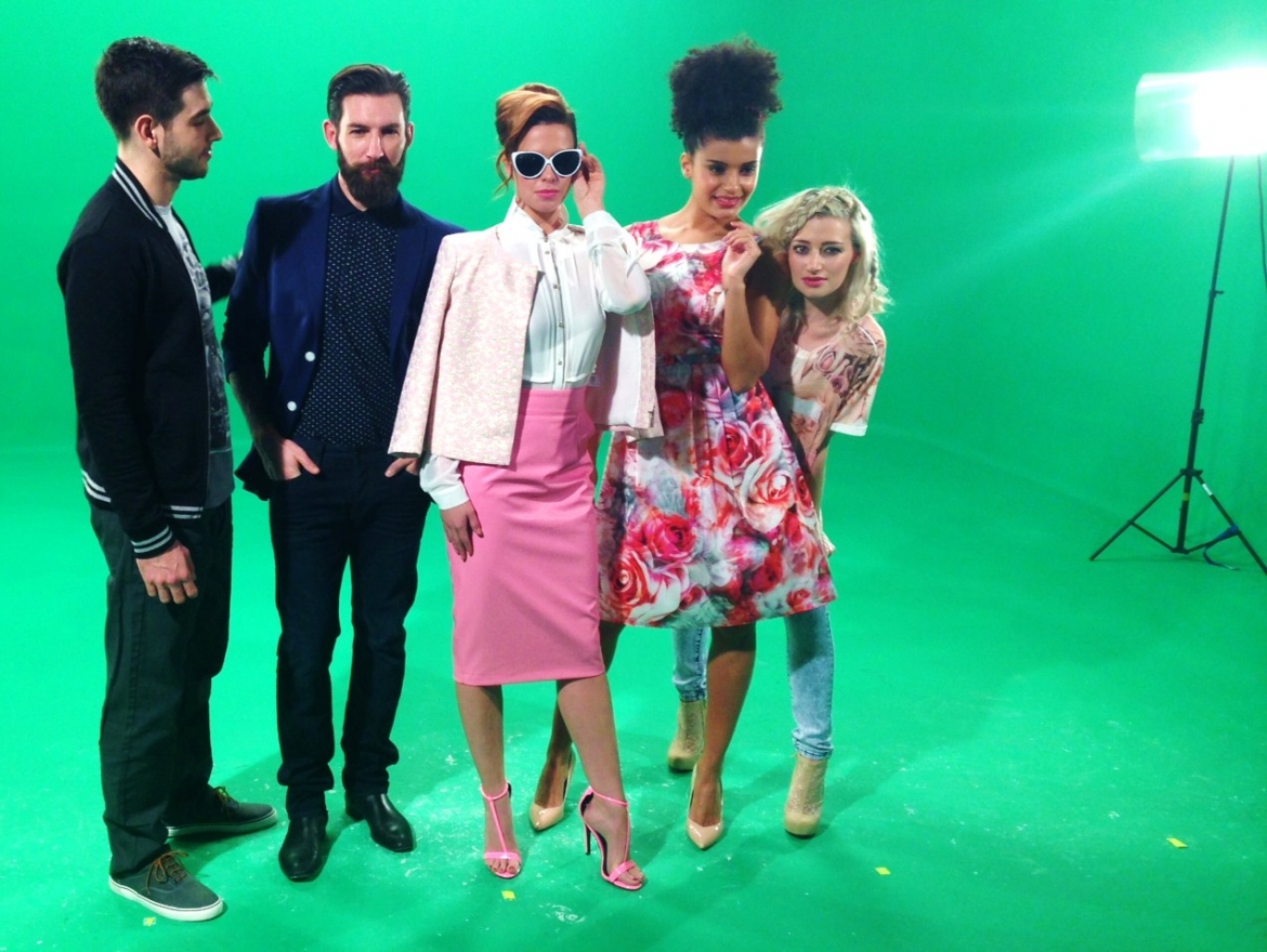 There are five models in the above picture, they are shown posing against a green screen wearing the latest spring summer fashion trends.